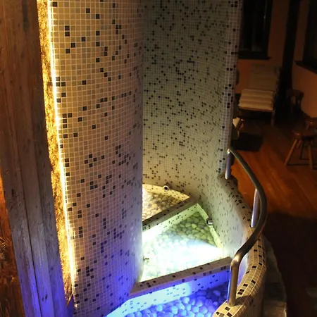 Tersiva 3* 발토우르넨체